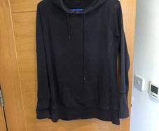 Navy hoodie 12/14