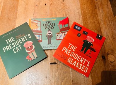 Peter Donnelly Kids Books x3 - The President's Cat, Glasses & Dead Zoo