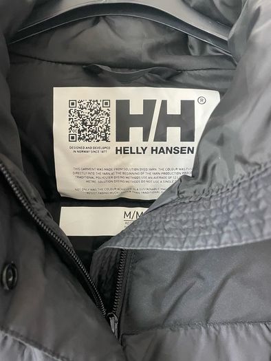 jacket black helly Hansen puffer jacket size medium