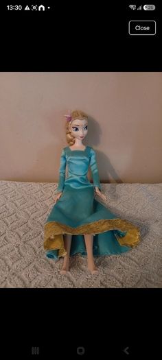 Frozen doll