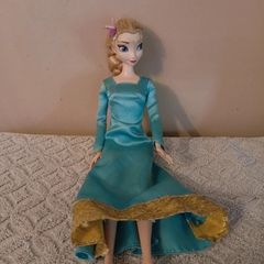 Frozen doll
