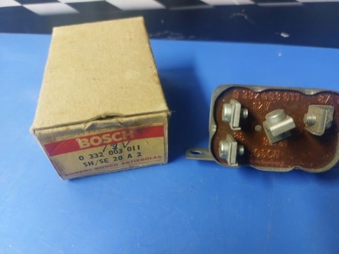 Bosch 12v relay