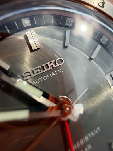 Seiko Prospex Navigator Timer GMT SPB411 Limited Edition