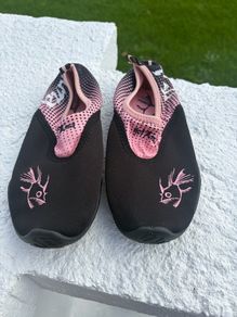 Hottuna water shoes