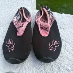 Hottuna water shoes