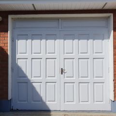 Wood Garage Doors