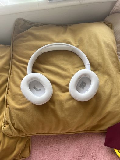Jbl White Headphones