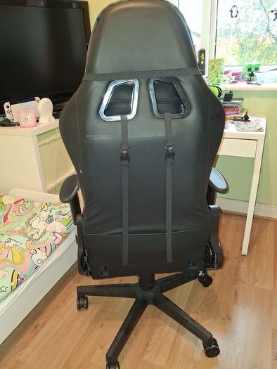 Gaming chair