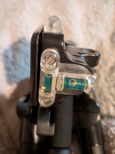 Camera Tripod -  Velbon ULTRA LUXi M