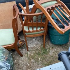 free 4 chairs