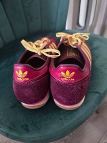 womens trainers