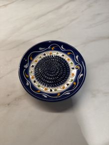 Grating plate