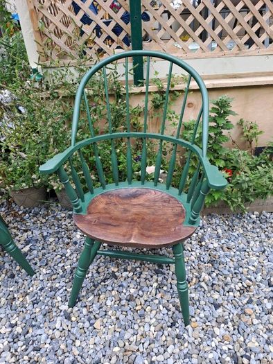 Sack back windsor chairs