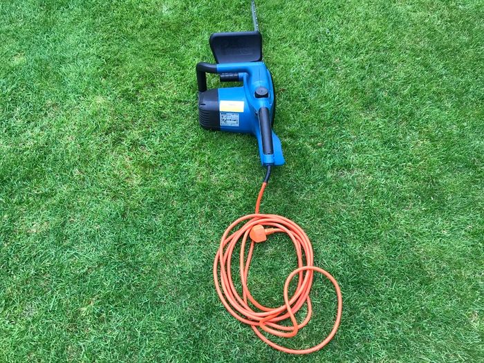 Chain Saw