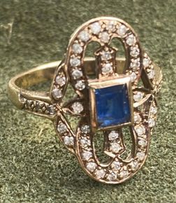 Gold Sapphire Diamonds Art Deco Ring