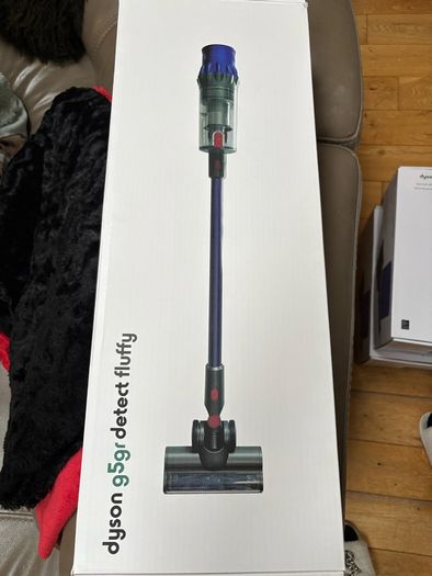 Dyson hoover