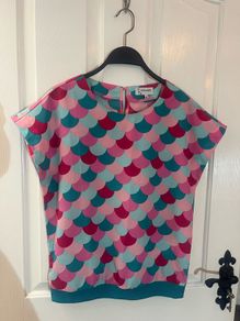 New Minueto Top - Size Medium / 10/12