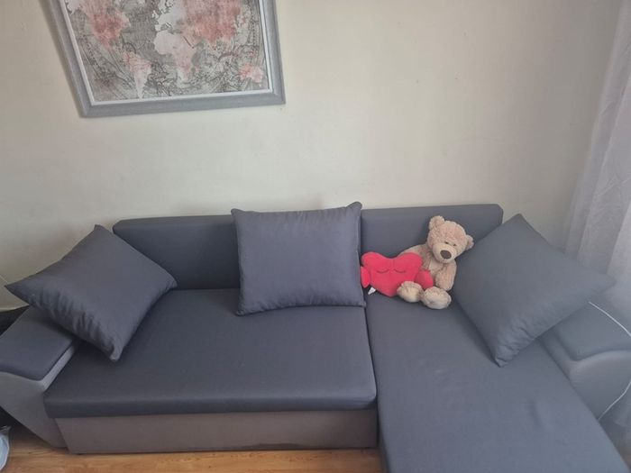 Corner sofa