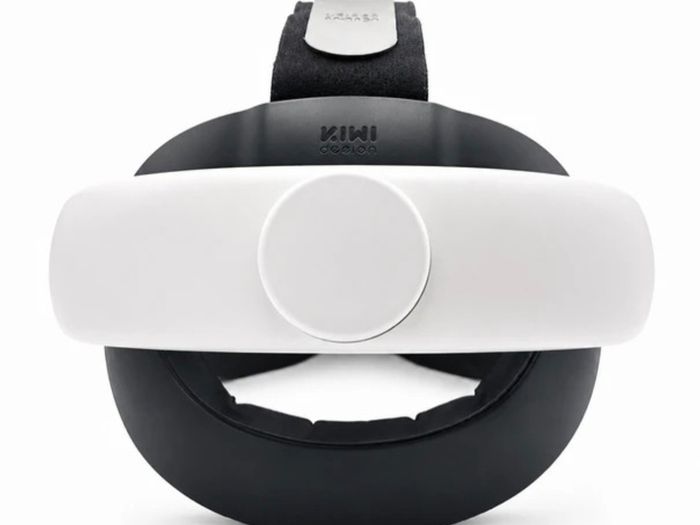 Meta Quest 2 VR Headset 120GB Bundle