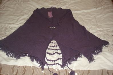 Beautiful  Poncho,brand New With Tags