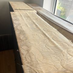 double bed mattress and box base