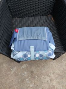 Foldable booster seat