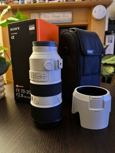 Sony FE 70-200mm f2.8 GM version 1