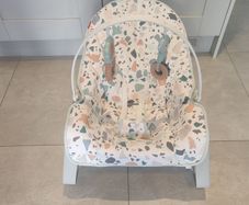 Fisher-Price Infant to Toddler Portable Baby Seat Rocker
