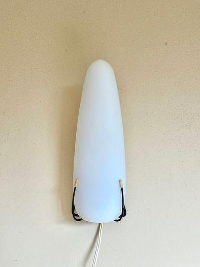 1 x Mid Century Philips Louis Kalff Wall Light Sconce, Opaline Milk Glass Black Wire Frame, 70s Dutch