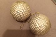 2 christmas gold baubles
