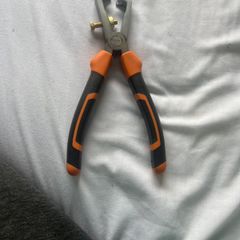 Wire strippers