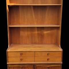 McIntosh Mid Century Modern Teak Display Cabinet / Bookcase - Excellent Condition