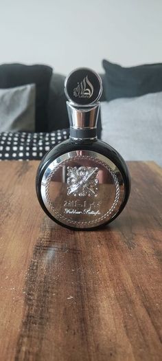 Lattafa Fakhar Black