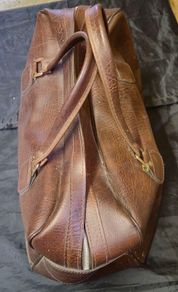 Retro sports bag