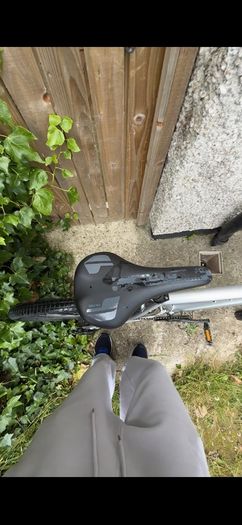 Great Condition Carrera Subway Hybrid Bike + Heavy Duty D-Lock + LED Lights  (Moving Sale)