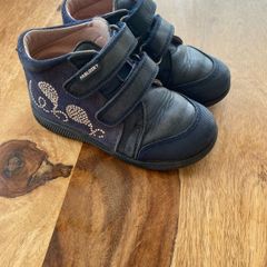 Boots - Pablosky (UK7.5/ EU25)