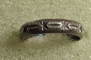 Vintage sterling silver band ring