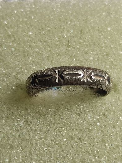 Vintage sterling silver band ring