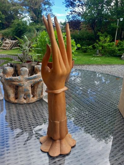 Bali hand-carved wooden hand, jewellery prop. D18
