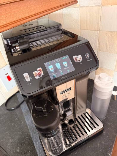 Delonghi  Eletta Explore Coffee Machine
