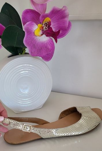 FAITH leather gold open toes sling back flats Sz 39 (Fit 6-6.5UK)