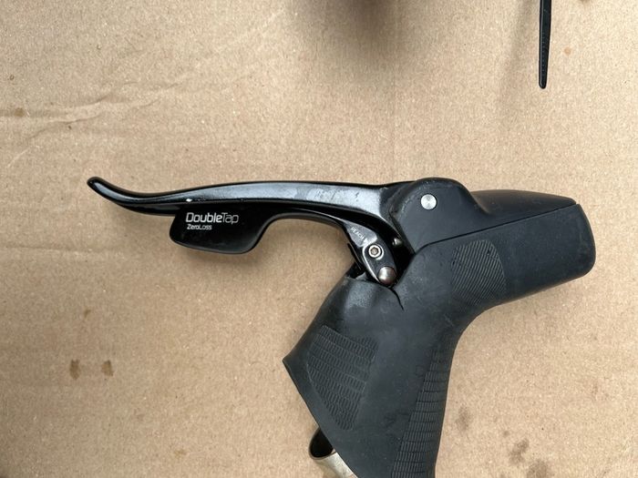 sram rival