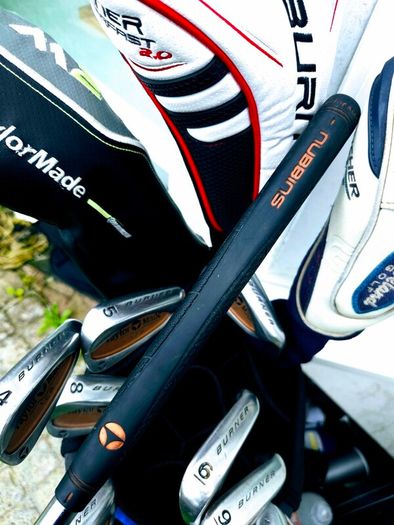 Set of Taylormade Golf Clubs offering