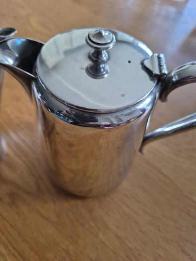 Vintage silver Hotelware EPNS Tea and Coffee Pots