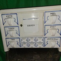 Retro Dutch Farmhouse Spice Rack