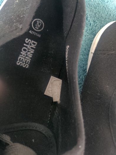 Mens plimsoles