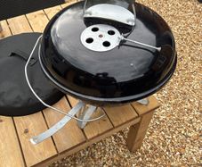 Weber Jumbo Joe portable BBQ