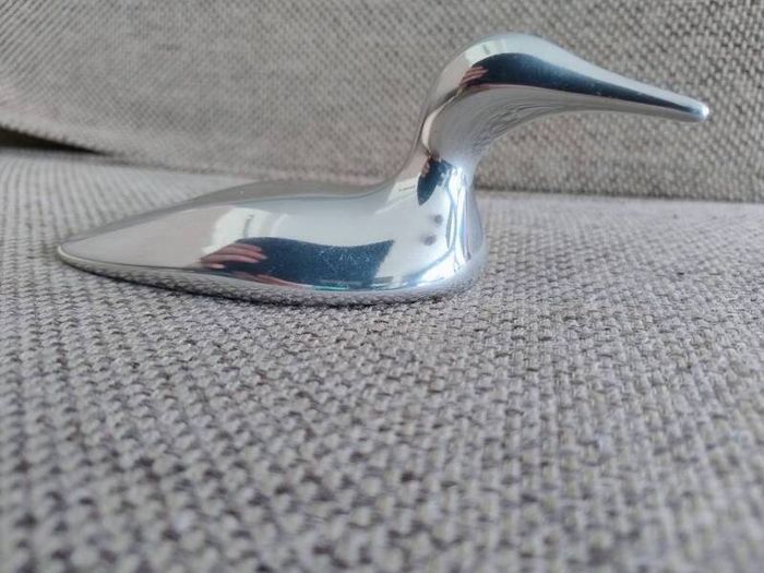Hoselton Aluminium Sculpture Figurine vintage circa 1970 signed #1555 made in Canada Loon Duck Goose Fowl in very good condition see all photos FREE STANDARD POSTAGE INCLUDED