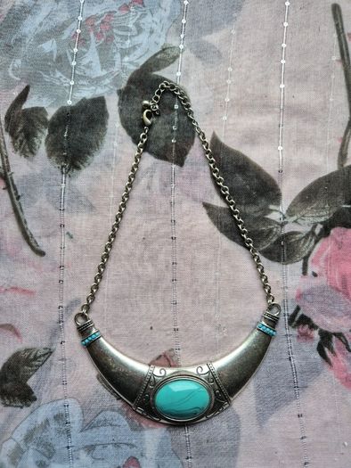 Vintage costume Necklace