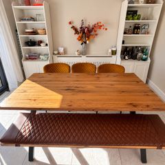 Beautiful EZ Living Dining Set